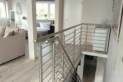 1. Schwimmendes Ferienhaus Möwe 1