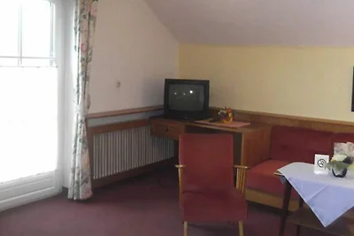 grosses Doppelzimmer Nr. 20 mit Balkon