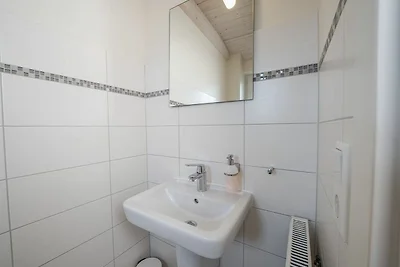 DAG-965 - Ferienhaus in Endlage mit 2 SZ & Sc...