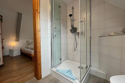 Ostsee-Ferienwohnung 1-links / Maisonette / O...