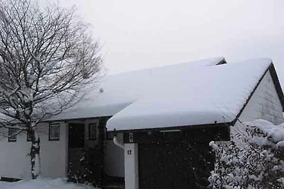 Ferienhaus mit grosser Süd-West-Sonnenterrass...