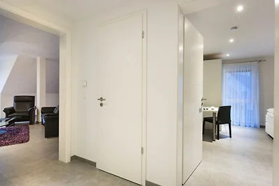 VILLA MON BIJOU / Luxus-OG-Fewo