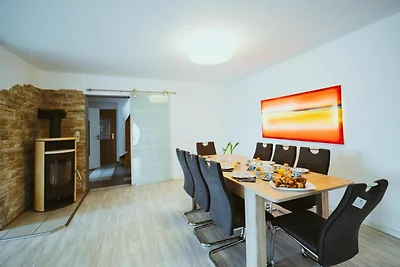 Apartment XL
