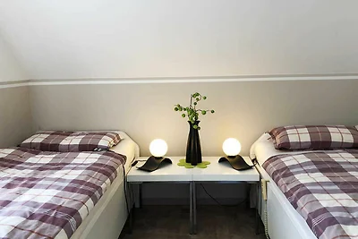 Studio-Ferien-Apartment ZAUNKÖNIG ***