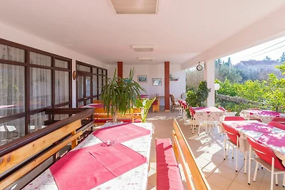 Tinka, Apartment No 12