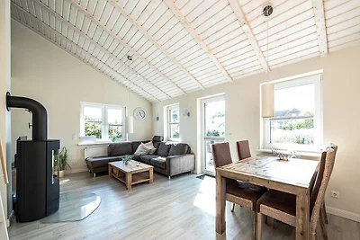 DAG-969 - Kompakte Doppelhaushälfte mit Kamin...