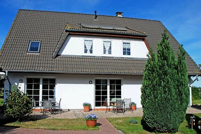 Ferienwohnung Rügen mit Seeblick und...