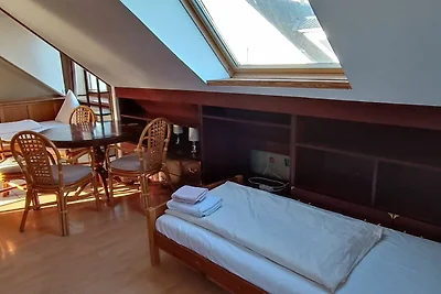 Apartment Dach zur Inselseite mit Balkon
