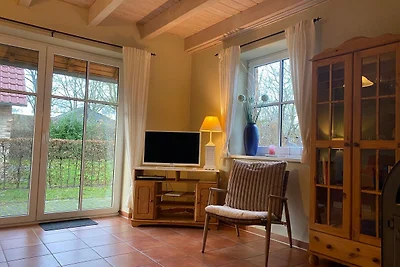 4-Raum-Landhaus (2) mit Sauna und Kamin...