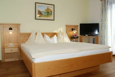 Ferienzimmer Gänseblümchen , Schlüsselblume,...