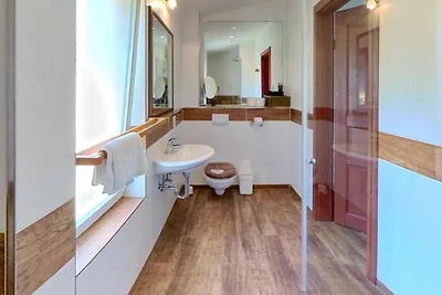 02 Ferienwohnung am Seliner See mit Terrasse