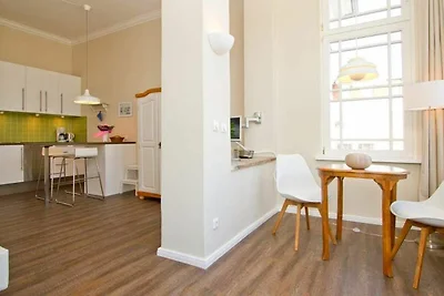 Villa Anna Bansin, 5 Saphir