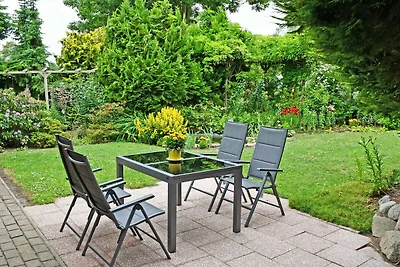 01 Jasmunder Ferienwohnung mit Terrasse