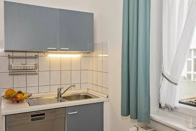 Ferienwohnung im Seitenflügel mit Waldblick