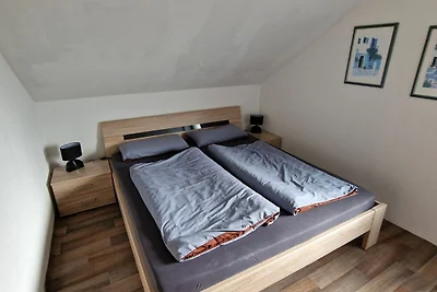 Ferienwohnung im 1. Obergeschoss für 2-8...