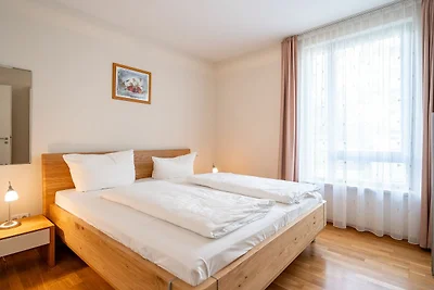 Villa Estrelia, App. 2