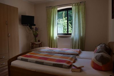 Doppelzimmer 3 (2 Personen + 1 Aufbettungen)