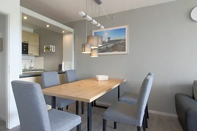 Apartment 478