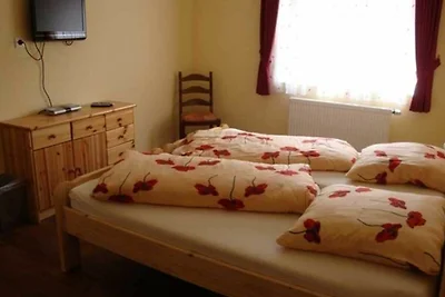 Dreibettzimmer 41