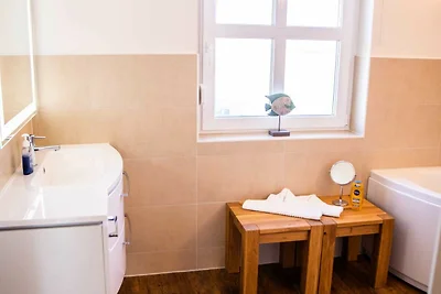 H10: 4-Raum-Ferienhaus für 6 Personen mit...
