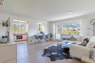 Ferienwohnung mit Bergblick, Parkplatz und...