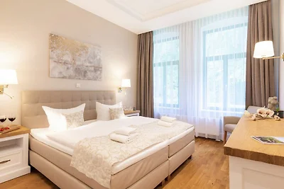 Villa Waldschloss * App. 4