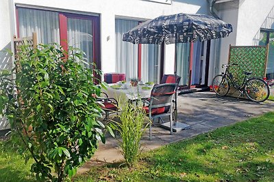 Ferienwohnung mit Terrasse und Gartenblick W...