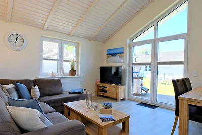 DAG-962 - Ferienhaus mit Sauna, Kamin & Stran...