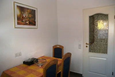 Wg. 2.1-50qm mit 1 Schlafzimmer und 1 kombi.