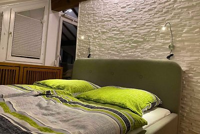 Doppelzimmer 6 Erwachsene und 1 Babybett