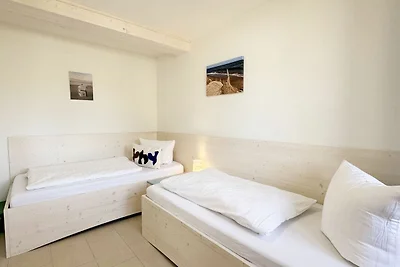 Doppelhaushälfte Nr. 1 mit Terrasse & Sauna