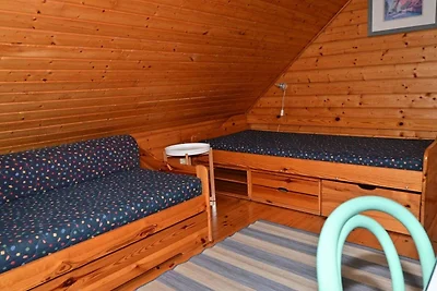 HAS-13 - Helles Holz-Ferienhaus mit Terrasse...