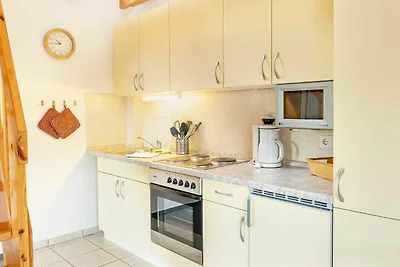 2-Raum-Ferienwohnung, 6 Personen, Balkon, OG...