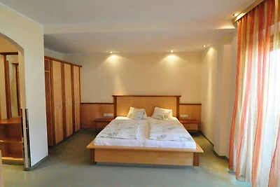 Doppelzimmer Typ C, 27-30 m2