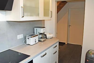 10 Ferienwohnung m. Seeblick am Hafen in...