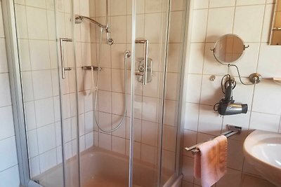 3-Raum-Ferienwohnung Baindtlehof , Dusche/WC,...