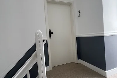 Apartment 3