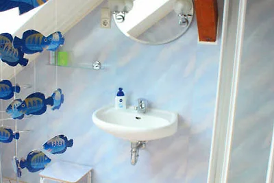 Doppelzimmer mit Etagendusche/WC online
