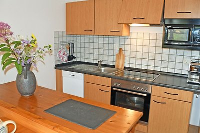 02 Ferienwohnung mit Gartenterrasse