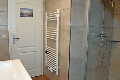 Ferienwohnung mit Balkon 0G 1
