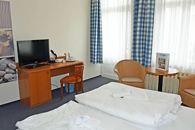 Doppelzimmer Balkon 14 gem