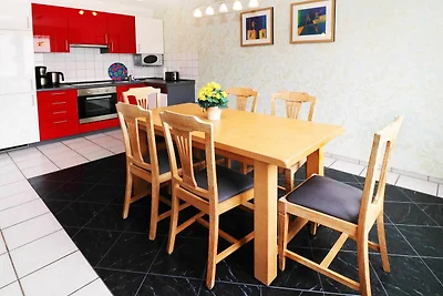 Q05 max. 4 Pers. u. 1 Baby 2 Schlafzimmer...