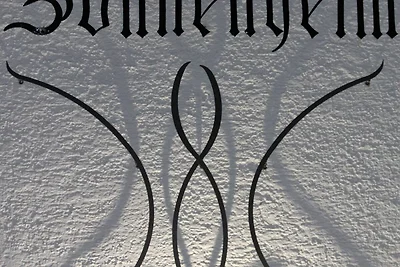 Doppelbettzimmer mit Dusche und WC 5