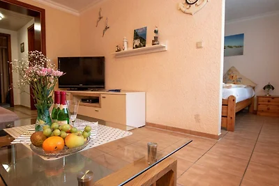 Langfeld, A. Fewo unten, 2P