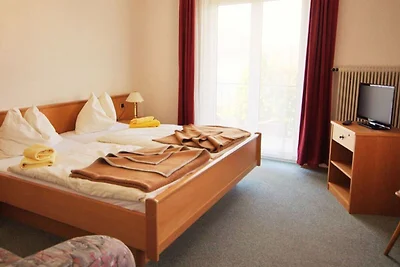 Hotel cultural and sightseeing holiday Eisenberg