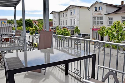 01 Ferienwohnung Ida mit Balkon und Strandkor...