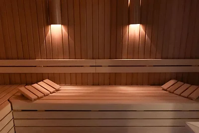 Kula/dvorac Odmarališta i klubovi Neustrelitz