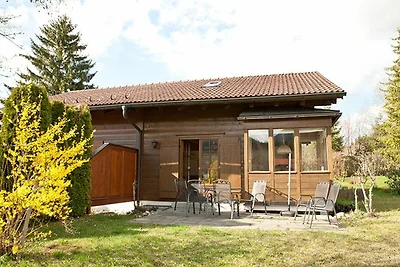 Modernes Holzhaus mit grosser Südterrasse...