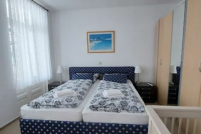 Ferienwohnung Ostseetraum (rechts)