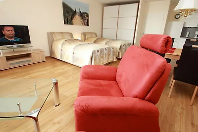 Kaiserallee, Fewo 211